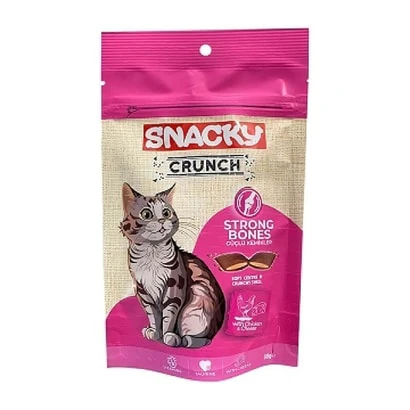 Snacky Crunch Strong Bones Cat Treats with Chicken and Cheese for adult cat 60 gr